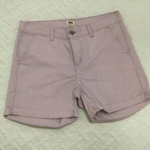 Levi's Women's Pink Denim Shorts | Women’s Size 29 Waste